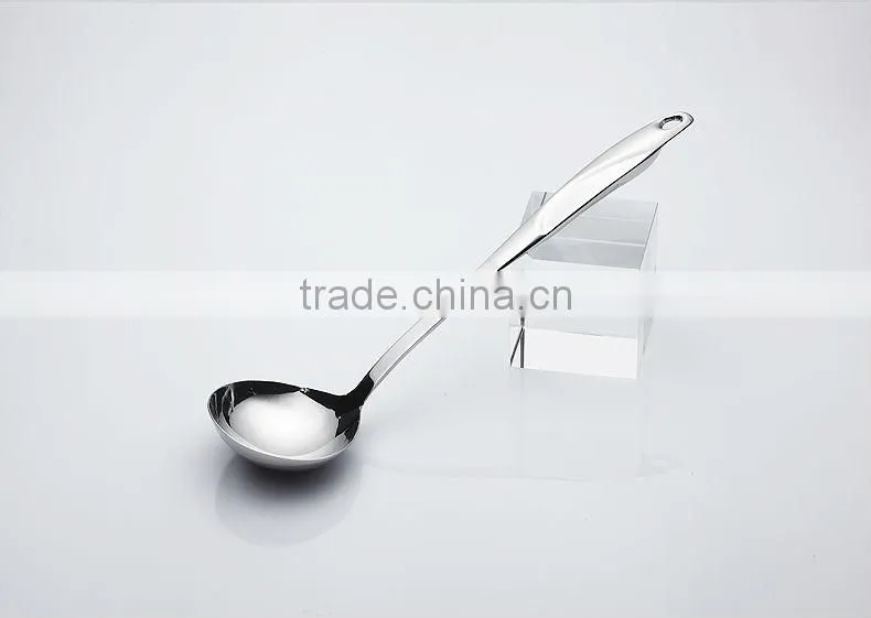 Hot Sale Stainless Steel kitchen tools / Spatula / Slice