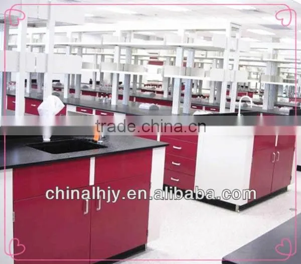 Standard Lab corner table