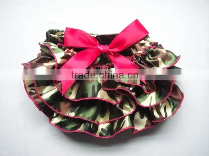 New design baby girl bloomer soft and solid ruffle bllomer comfortable newborn baby gold polk dot bloomer