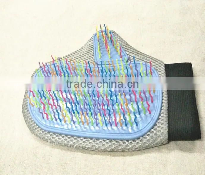 Pet dog Grooming colorful rubber needles Glove, dog cat Cleaning grey gloves