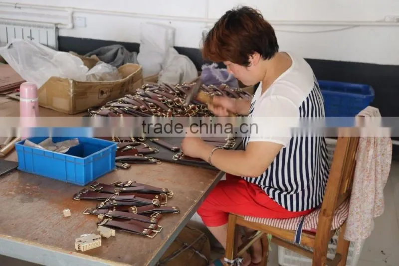 wholesale natural round water hyacinth basket with handles,water hyacinth basket manufacture