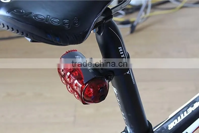 2016 New SD-780 HOT 10 LEDs 8 Modes Water Resistant Bicycle Light Super Bright Bicycle Safety Seatpost Cycling Light