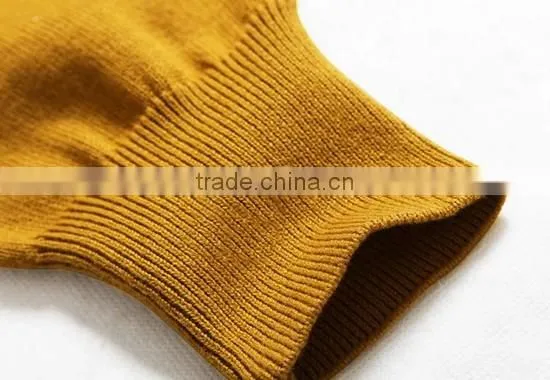 The dark yellow long sleeve knitting pullover casual men knitted sweater