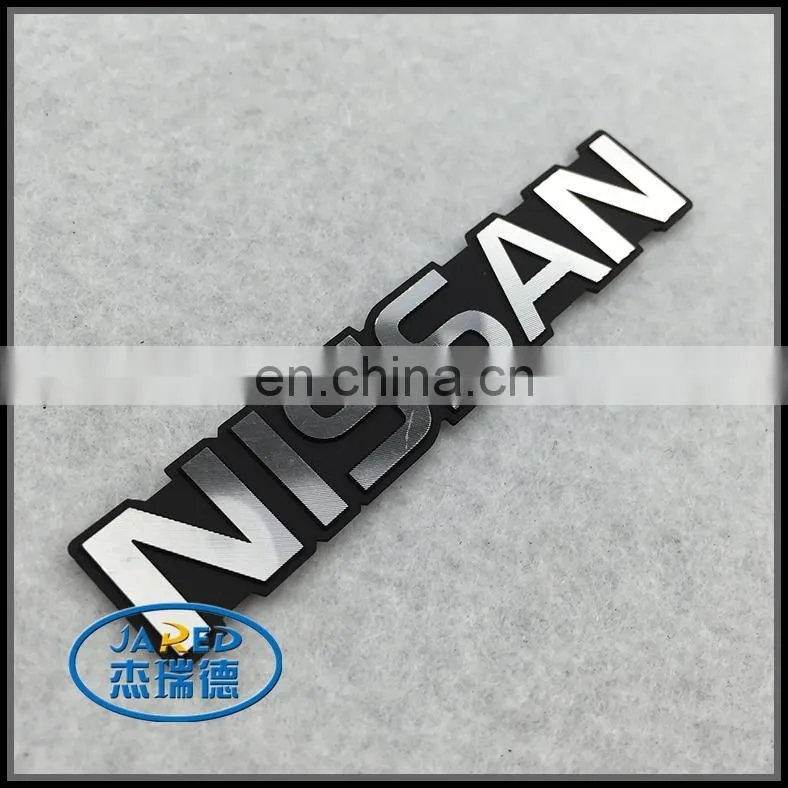 25 years experience custom badge manufacturer