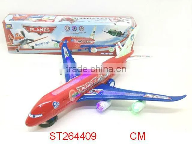 PLANES B/O CAR WITH LIGHTS AND MUSIC