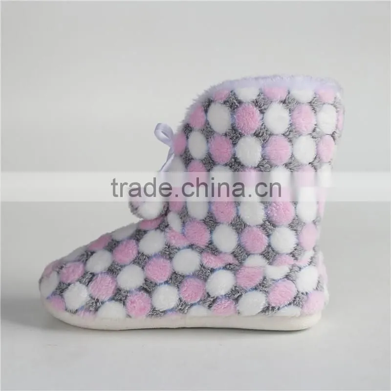 Ladies slipper boot