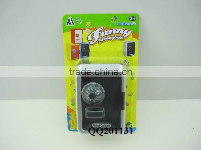 Funny plastic money bank