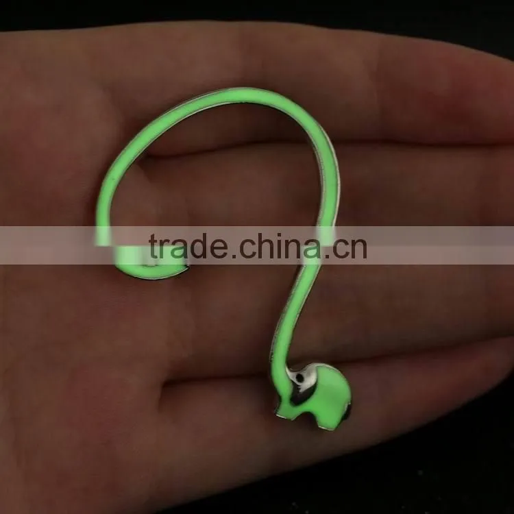 animal punk model glow in the night ear earring clip
