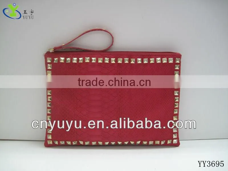 women new design rivet Pu wristlet handbag