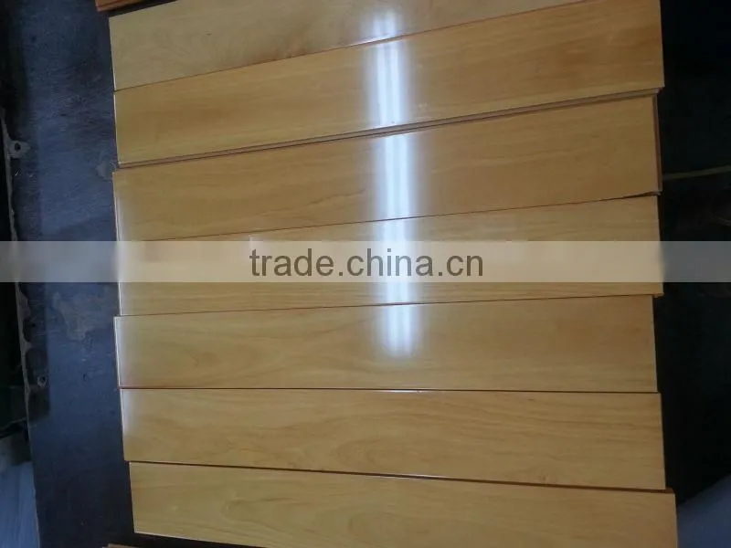 Chinese Reclaimed Yellow Maple Solid Wood Flooring