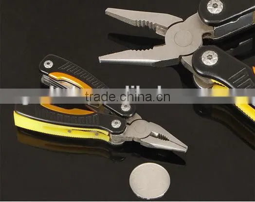 OEM Multifunctional stainless steel colorful pliers with outdoor accessory