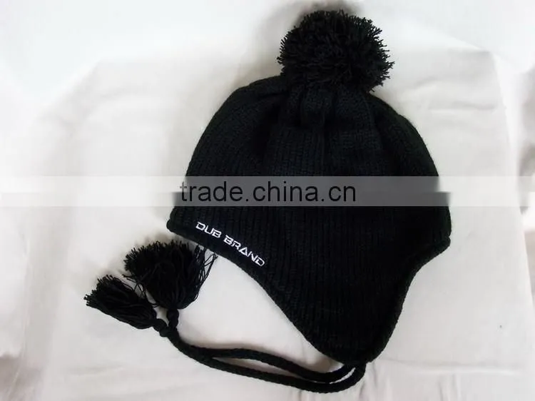 knitted winter hat with bluetooth headphone