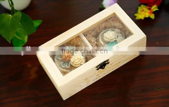 wooden soap box with clear lid