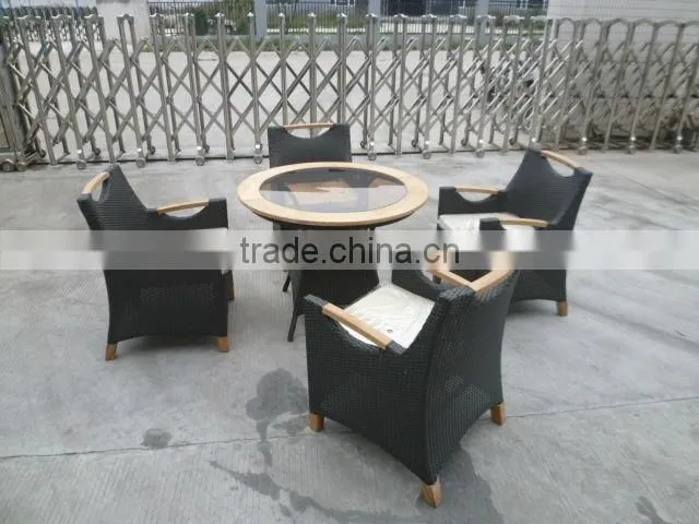 German new modern cheap indoor rattan Dining Furniture