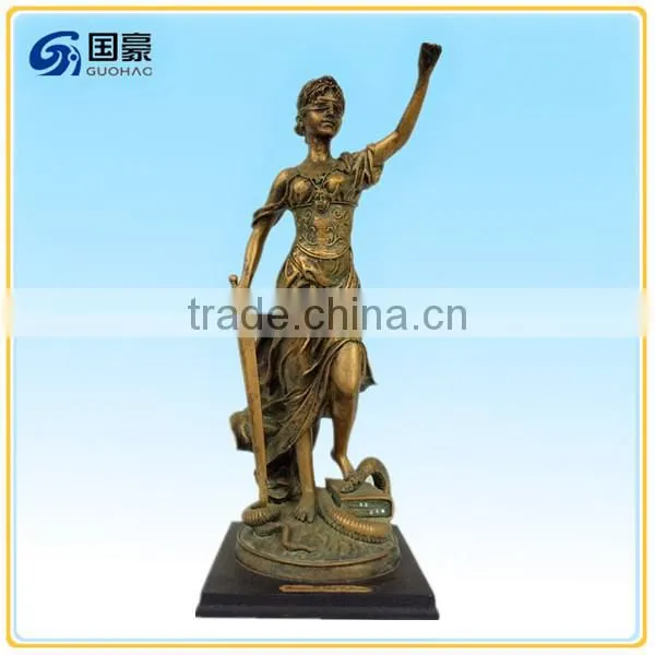 Symbol of justice and peace statue greek goddess themis lady figurine