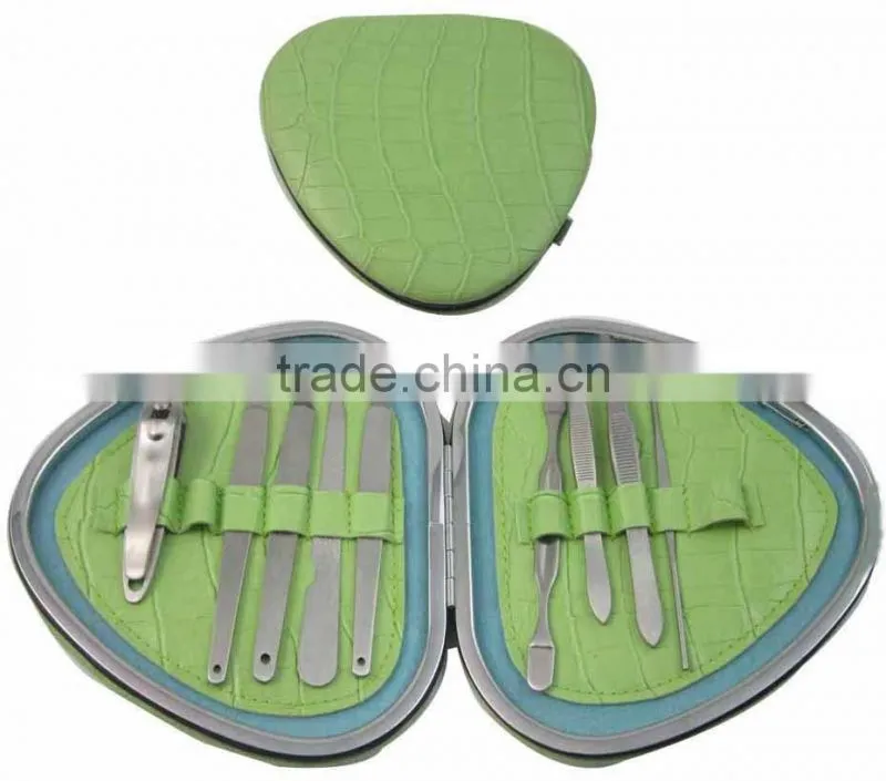 Fashion Style Solid Frame Case Manicure And Pedicure Sets
