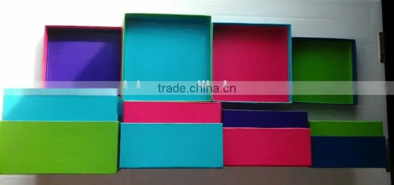 Dubaa Fashion Set of 4 Colorful Linea Nested Gift Boxes
