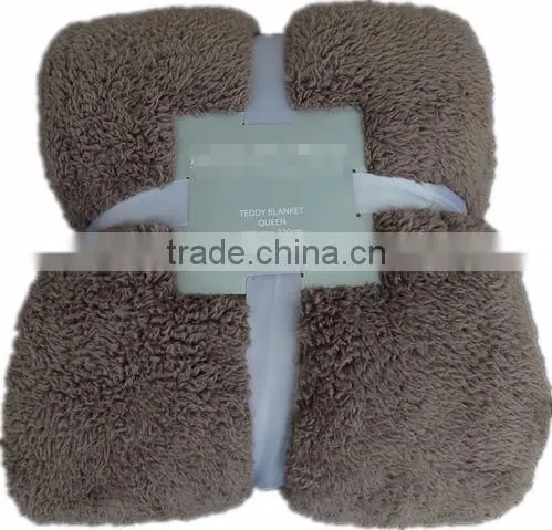 popular customized polyester filling blanket
