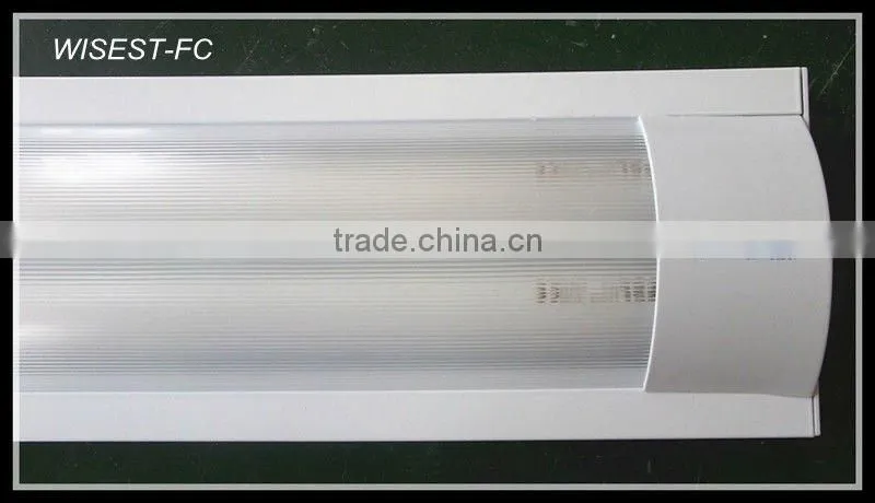 T8 double tube SAA CE ROHS light fixture with electrical outlet 2x36w with pc cover