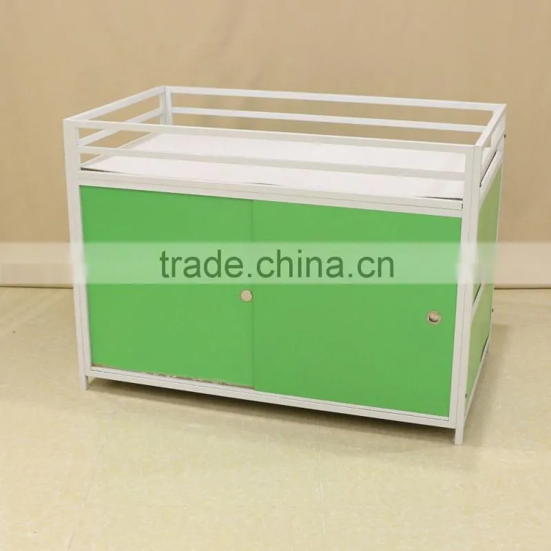 Durable display platform rack for shopping mall