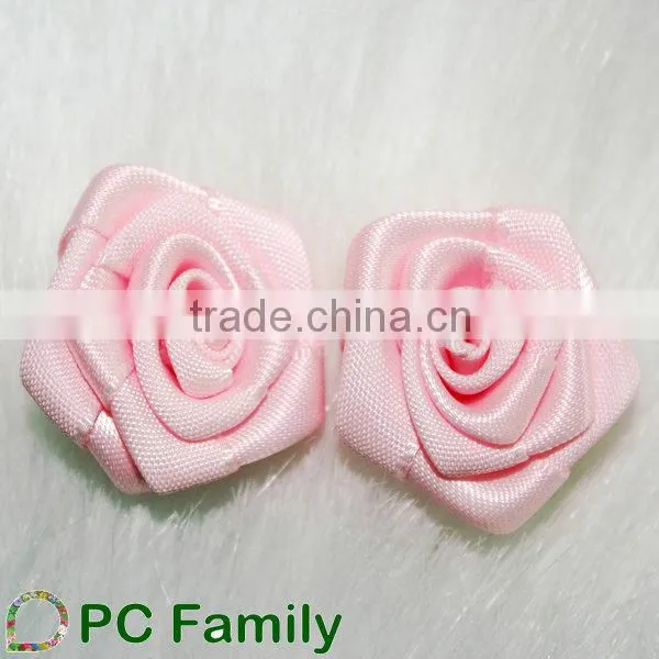 Satin ribbon rose for garment