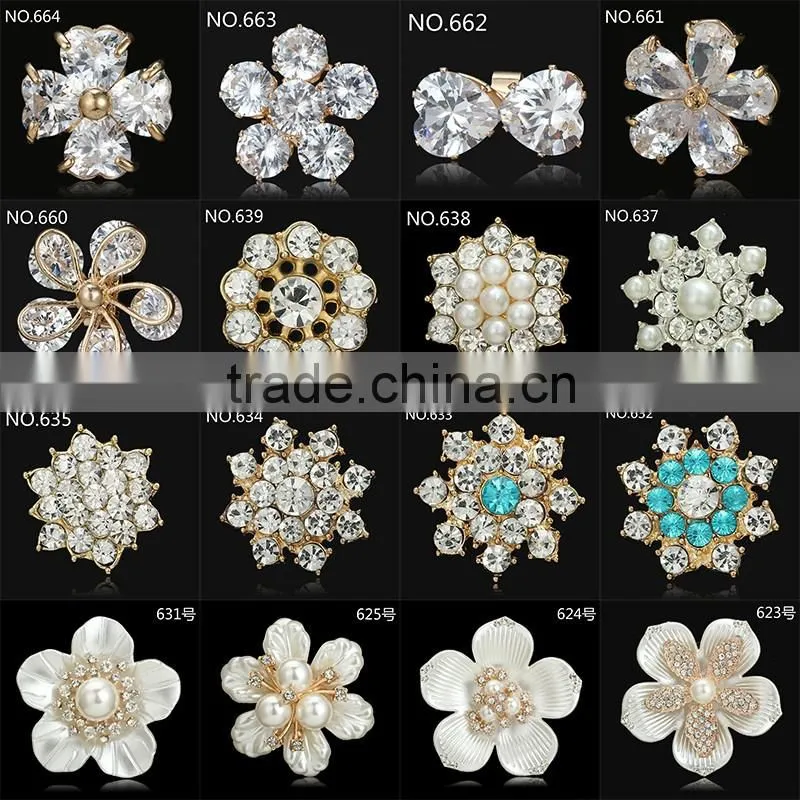 Flower shaped colors epoxy decoration custom tag for metal