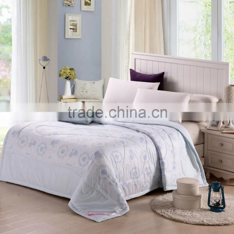 2015 modern bedroom sets wholesale colorful microfibre filling cheap used bed quilts and comforters