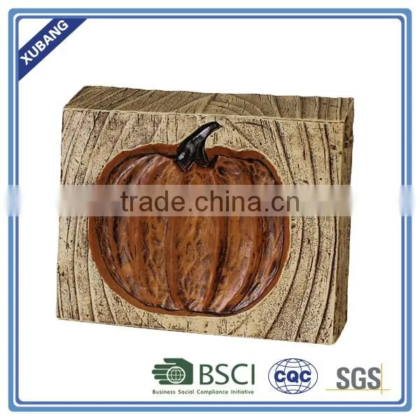 POLY RESIN TABLE TOP WITH PUMPKIN