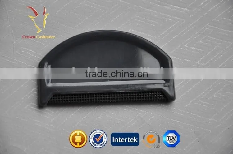 Cashmere Cleaning Pilled Sweater Comb UK
