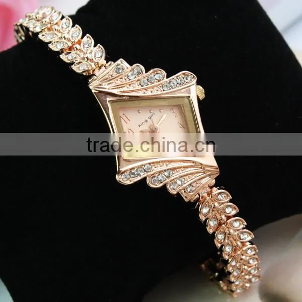 2016 Hot Sale Fashion Gold Wrist Watch Bracelet Women Watches