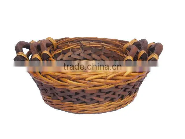 Willow pattern basin, willow-type hat decorations