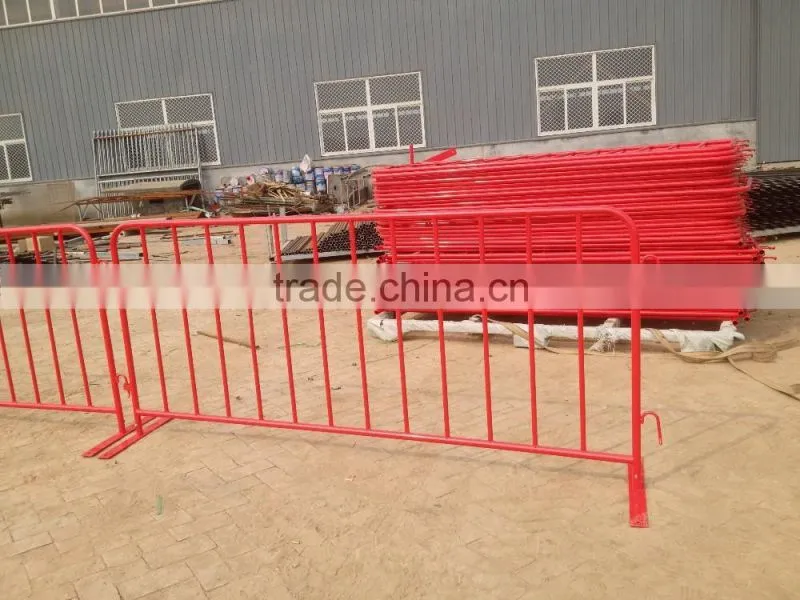 powder coated interlocking construction steel crowd control barricade