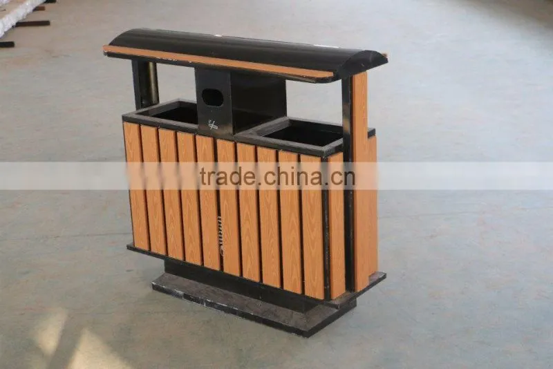 Outdoor dustbin with extruded wood-plastic composite material