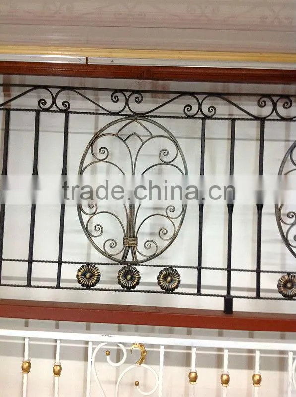 2014 Top-selling rod iron pvc coated garden fencing