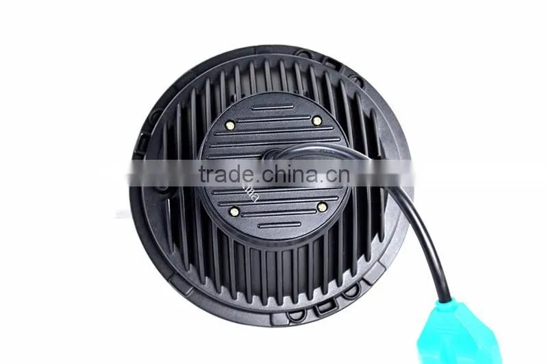 Wholesale 7 inch Newest with turning signal Light Off road car LED Headlight headlamp for Jee-p Truck Vechile Harley Motorcycle