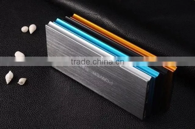 Slim shape high capacity custom laser engraving logo 20000mAh aluminium shell power bank charger with gift box package