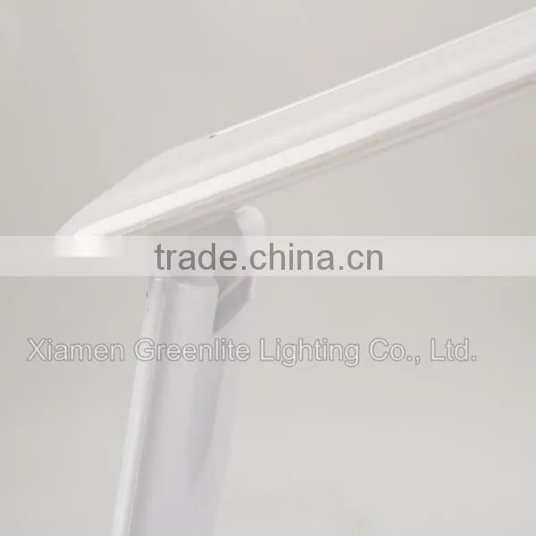 dimmable colorful LED table lamp 8.2W 12V USB output