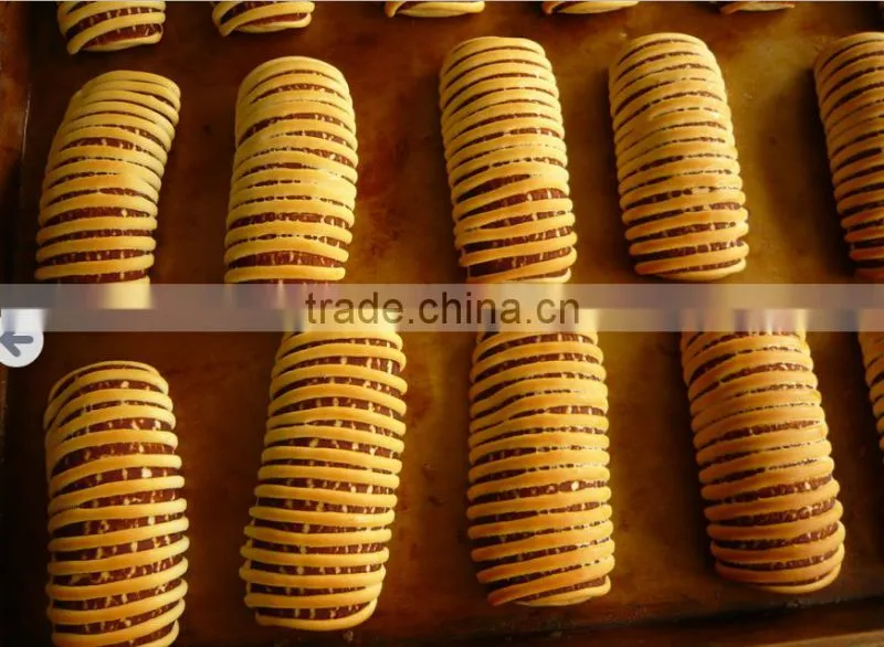 2016 newest Meat floss bread making machine/Bread Roll making machine