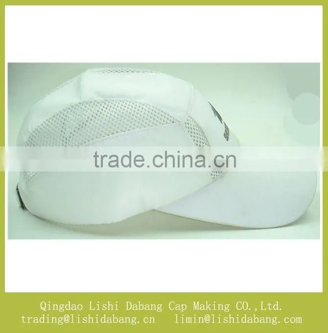 Hight quality wholesale sports caps, Embroidery sports mesh Hats white