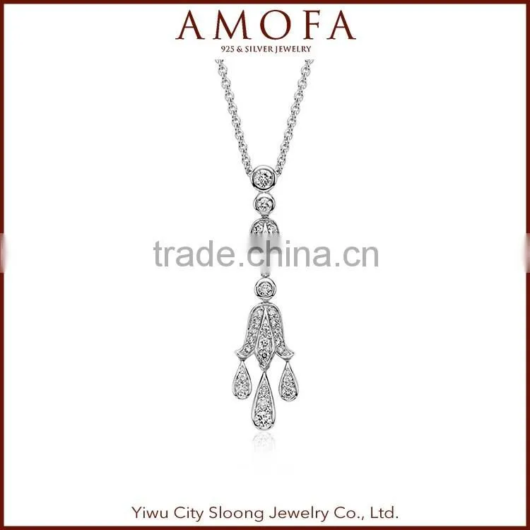 Fashion Light Weight crystal pendant necklace