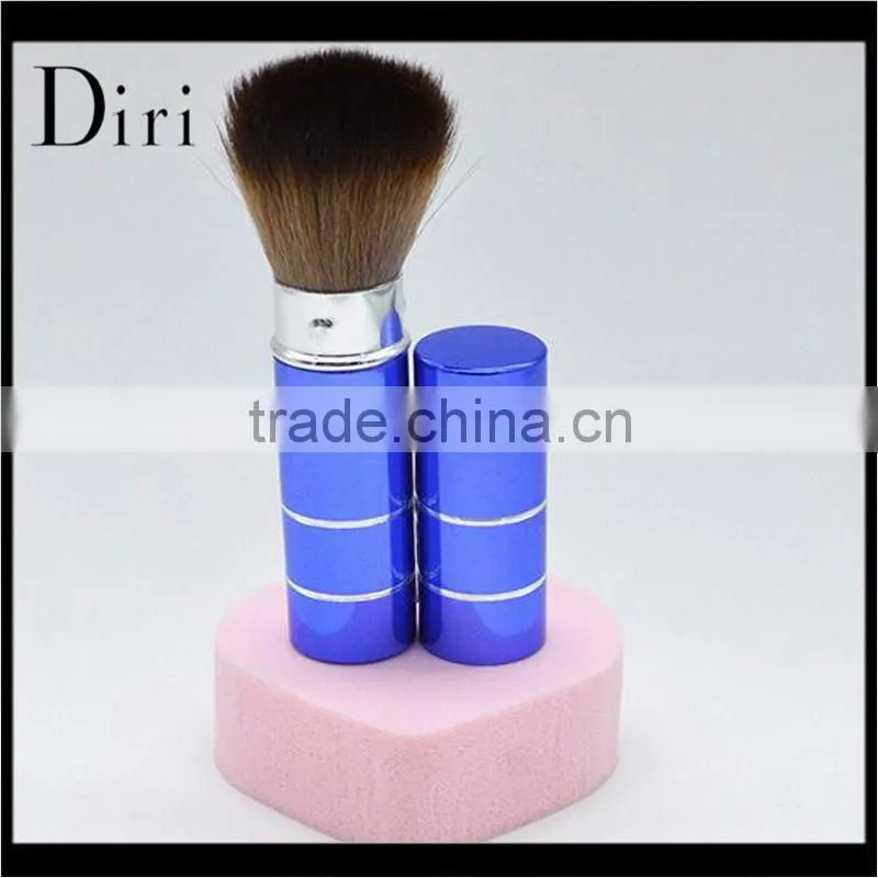 Factory direct cute novelty cosmetic brush retractable