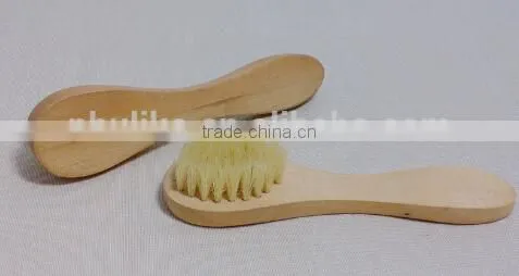 Hot selling natural brustle wooden face brush