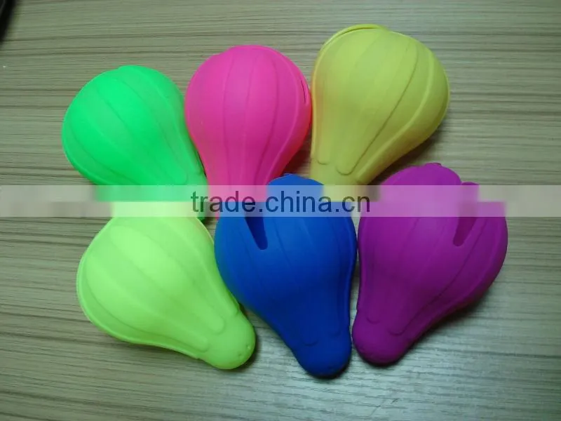 Silicone Lemon Juicer squeezer/ kitchen multi-functional Juicer