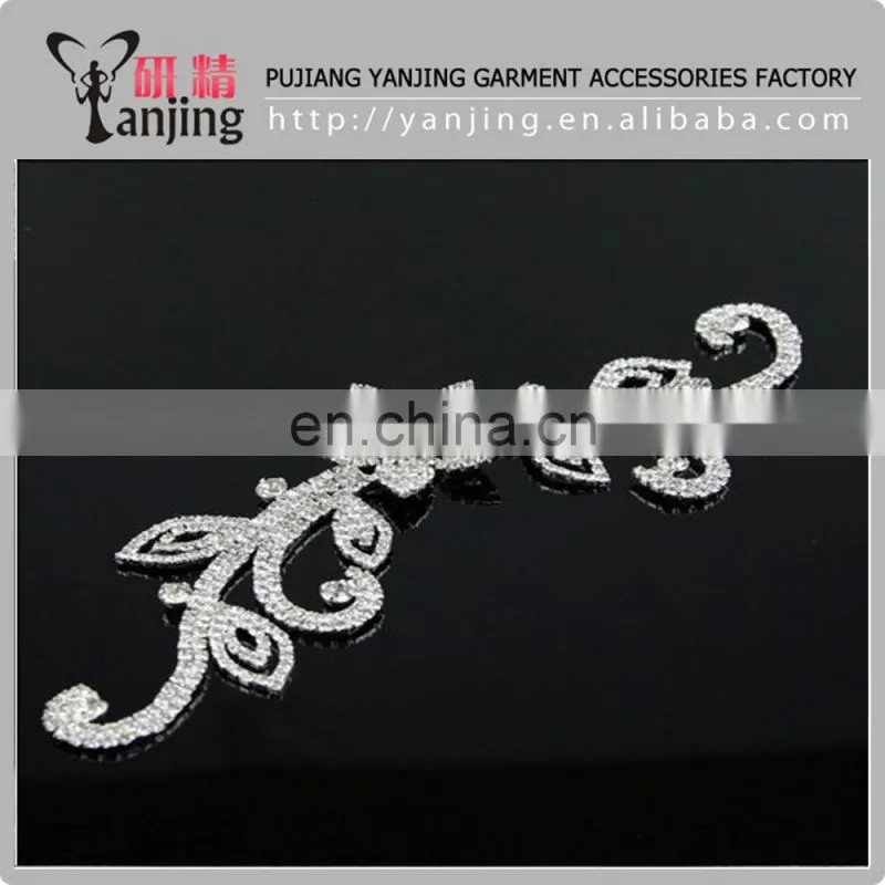 Professional Factory wholesale Crystal Clear Silver Beaded Rhinestone Applique Sewing Crafts