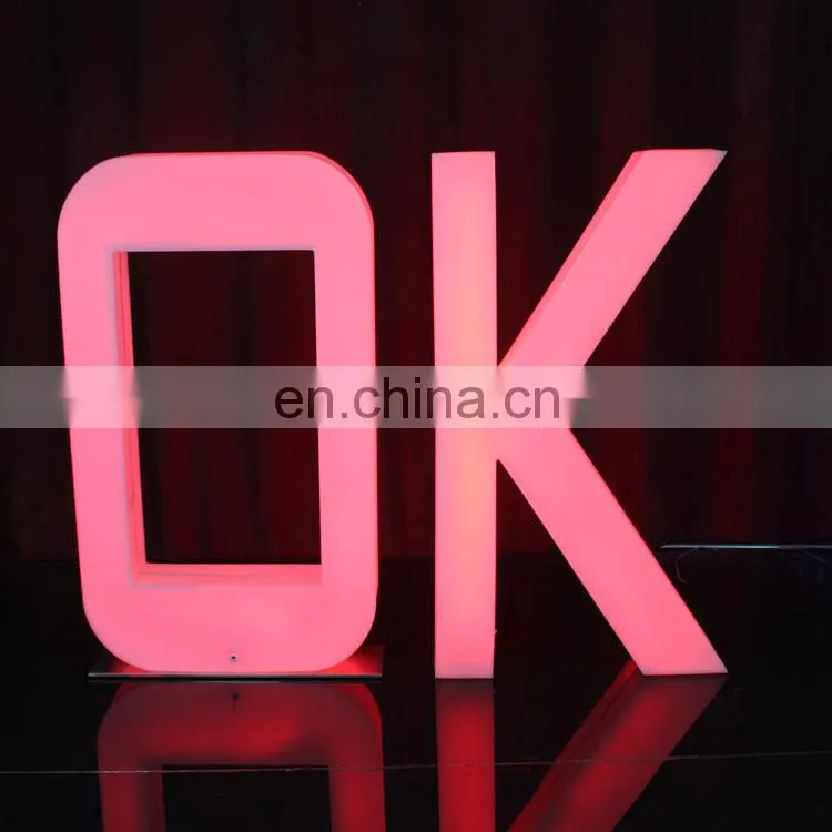 Rechargeable outdoor use wedding decoration remote control plastic led illuminated letters