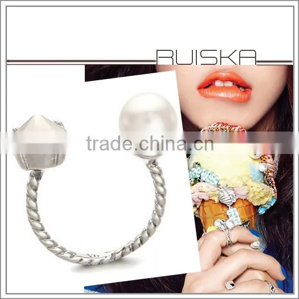 Artificial Vintage Hollywood Pearl Crystal Open Women Rings