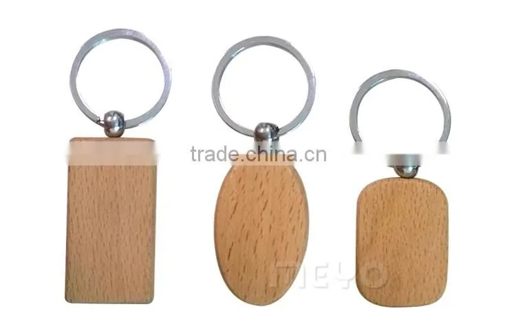 Custom manufacturer wood keychain with pen gift set