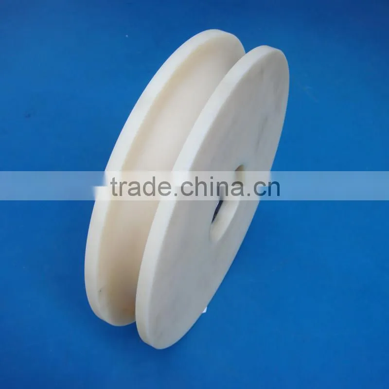 Natrual custom Nylon polyamide PA6 PA66 plastic pulley with bearings china factory