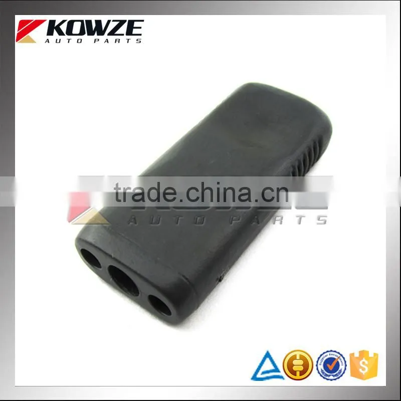 Front Door Inside Lock Knob For Mitsubishi Pajero Montero L300 V31 4G64 V32 4G54 V36 V46 4M40 MB774548 MB258708 MB717039
