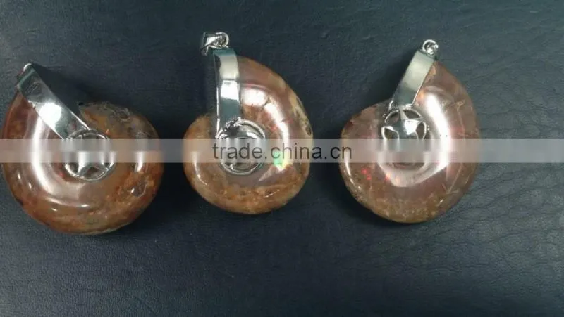 Wholesale Charm Fossilized ammolite diamond pendant for accessories